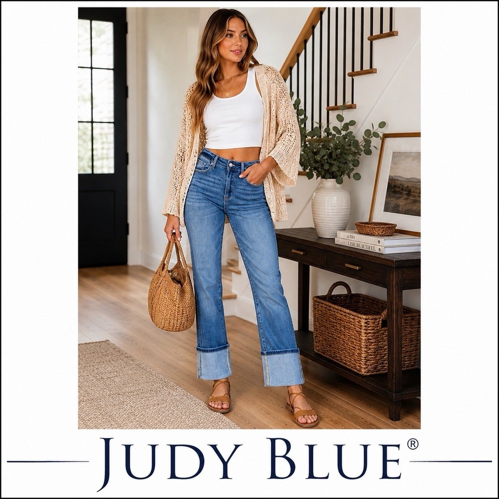 Judy Blue Womens 13/31 High Rise Straight Leg Wide Cuff Jeans Light Wash Denim
